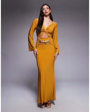ASOS Maxi Jurk Met Gedrapeerde Voorkant, Lange Mouwen En Afwerking Met Goudvissen - Metallic