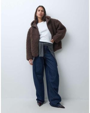 ASOS Sudadera Con Capucha De Borreguito De Pelo Largo En - Azul