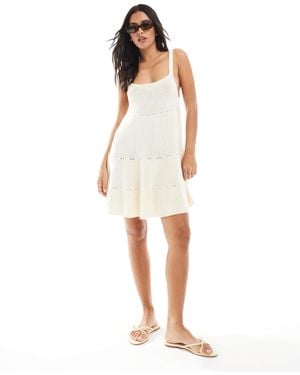 Miss Selfridge – gestricktes babydoll-minikleid - Weiß