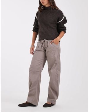Hollister Uy2k Low Rise Flared Utility Pants - Natural