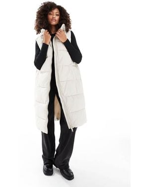 Vero Moda Padded Longline Gilet - White