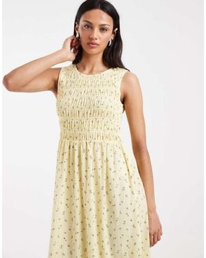 Pieces Sleeveless Smocking Ditsy Floral Maxi Dress - Natural