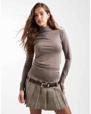 Object Top A Maniche Lunghe Con Collo Alto - Marrone