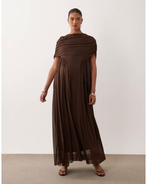 Vero Moda Maxikleid mit cape-detail - Braun