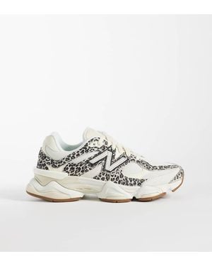 New Balance 9060 Trainers - White