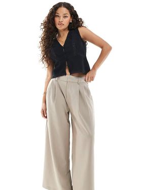 Stradivarius Petite Pleated Wide Leg Trousers - Natural