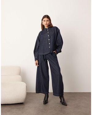 ARRANGE Structured Pleat Detail Wide Leg Denim Barrel Trouser Co-ord - Blue