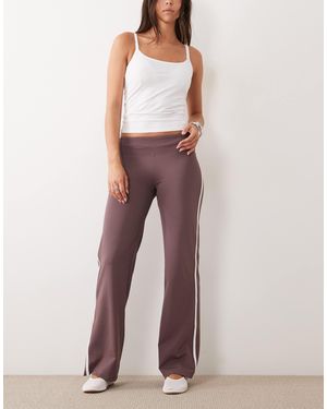 ASOS Slim Fit Yoga Pants With Side Stripe - Brown