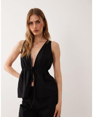 esmé studios Esmee Tie Front Dobby Detail Beach Top - Black