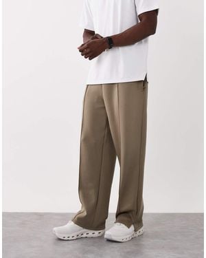4505 Performance Wide Leg joggers With Pintuck Detail - Natural