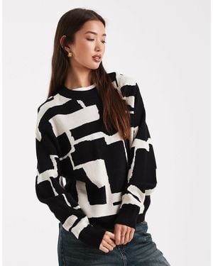 Object Round Neck Sweater - Black