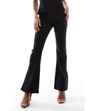 In The Style Pantalon d'ensemble évasé en bengaline avec fente sur le côté - Noir