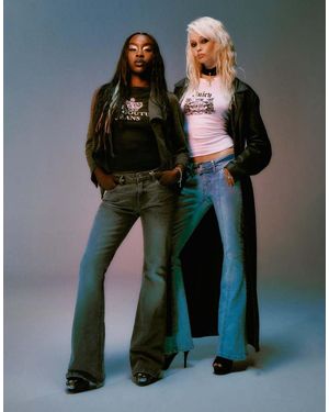 Juicy Couture Vaqueros Negros De Corte Bootcut Y Talle Medio Con Logo De Strass De