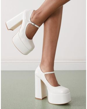 Koi Footwear Koi Darkbloom Patent Platform Heels - White