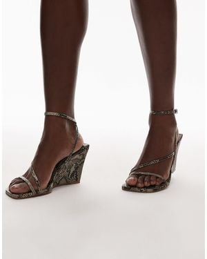 TOPSHOP Frankie High Heel Strappy Wedges - Brown