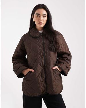 Pieces Quilted Jacket With Collar Detail - Brown