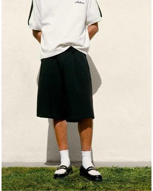 Pull&Bear Smart Bermuda Shorts With Pleats - Black
