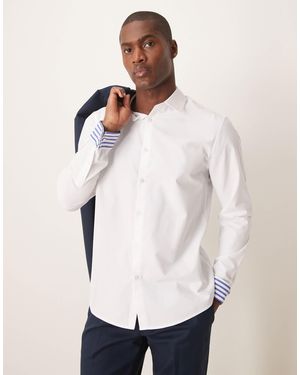 ASOS – schmal geschnittenes, elegantes hemd aus strukturiertem material - Weiß