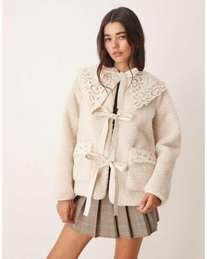 Miss Selfridge Contrast Collar Borg Tie Detail Jacket - Natural