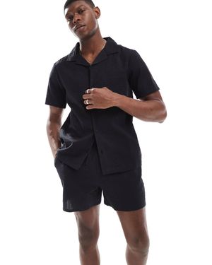 New Look – seersucker-shorts - Blau
