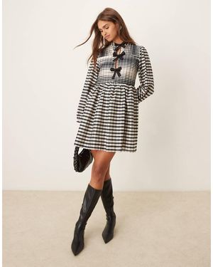 Ghospell Vestido Corto A Cuadros Monocromáticos Con Lazos Bobbi De - Neutro