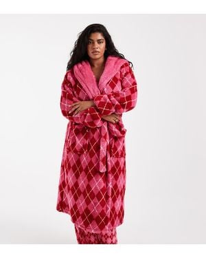 Loungeable Curve Accappatoio Midi Con Cappuccio A Quadri Argyle E Rosso