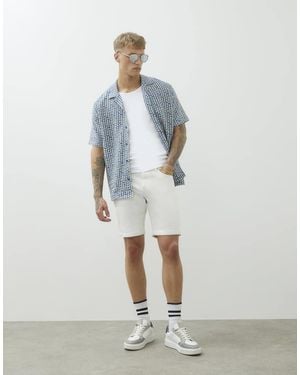 River Island Slim Fit Denim Shorts - White