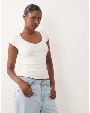 ASOS Geribbelde Babytee Met Raglanmouwen En V-Hals - Wit