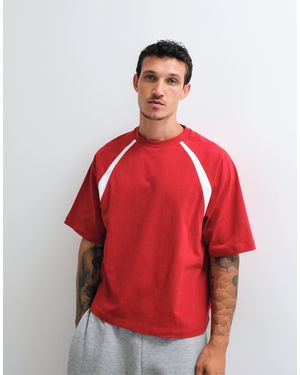 ASOS Oversize-t-shirt mit kurzen ärmeln und einsatzdetail - Rot
