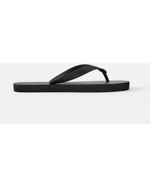 Pull&Bear Flat Sandals - Black
