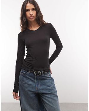Monki Top manches longues à col v - Bleu