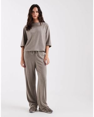 ONLY Soft Texture Wide Leg Trouser Co-ord - Brown