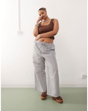 Collusion Plus Striped Woven Trousers With Cargo Pockets - Grey