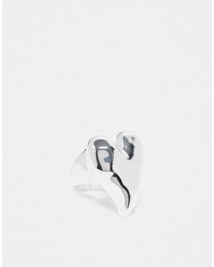 Monki Signet Heart Ring - White