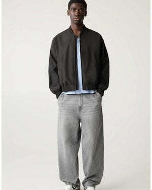 Pull&Bear Lightweight Bomber Jacket - Black