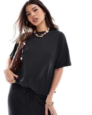 Pieces Slinky Super Soft Boxy T-shirt Co-ord - Black