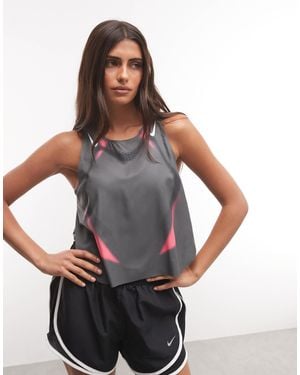 Nike Nike Aeroswift Running Cropped Tank Top - Grey