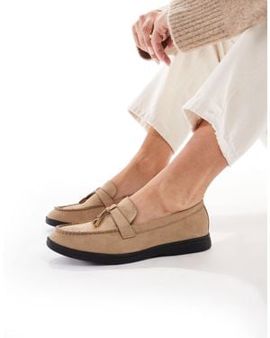 SEQWL Panther Tassel Trim Loafer - Natural