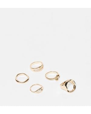 ASOS Multi-pack Of Rings With Sculptural Molten Design - Natural