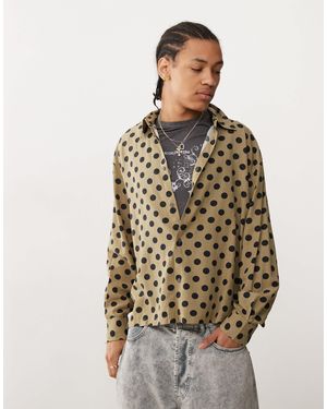 Weekday Chemise oversize à pois avec manches longues - kaki et noir - Neutre
