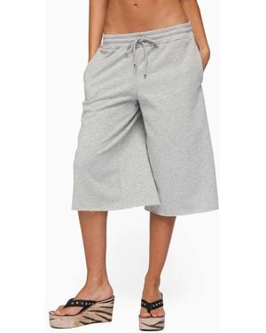 Edikted Amika Oversized Bermuda Shorts - Grey