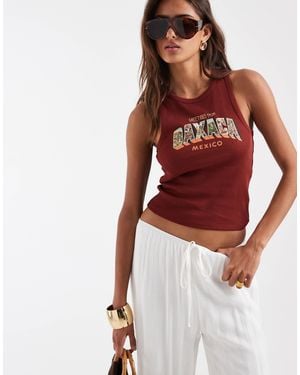 ASOS Racer Vest With Oaxaca Postcard Graphic - Red