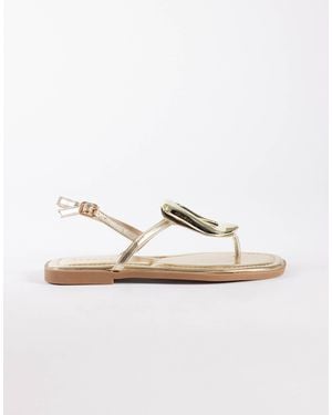 SEQWL Flat Sandals With Silver Embellishment - White