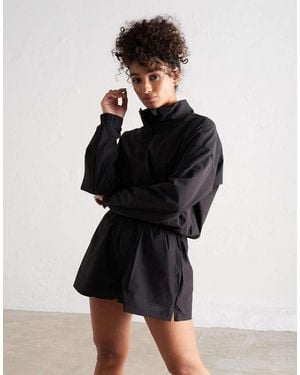 Aim'n Windbreaker Jacket - Black