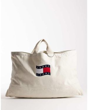 Tommy Hilfiger Wave Logo Tote - Natural