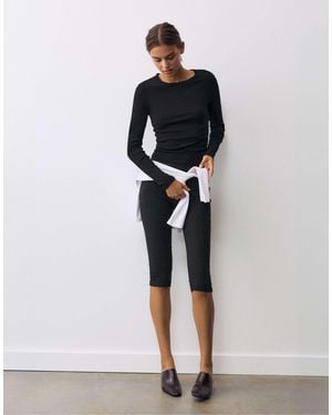 Pull&Bear – figurbetontes, langärmliges t-shirt - Schwarz
