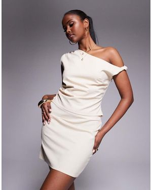 Kaiia Exclusive Linen Look Off Shoulder Twist Detail Top Co-ord - White