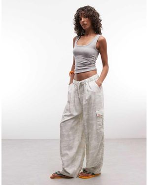 Collusion Xl Baggy Cargo Met Linnenlook En Camoprint - Wit