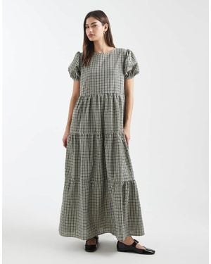 Daisy Street Chuck On Smock Tiered Dress With Puff Sleeves - White
