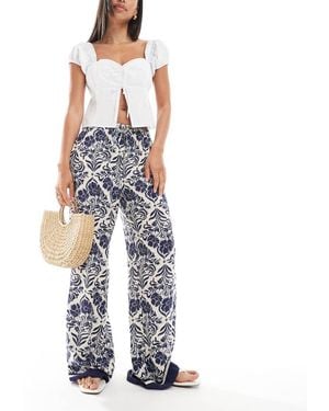 New Look Floral Wide Leg Trousers - Blue